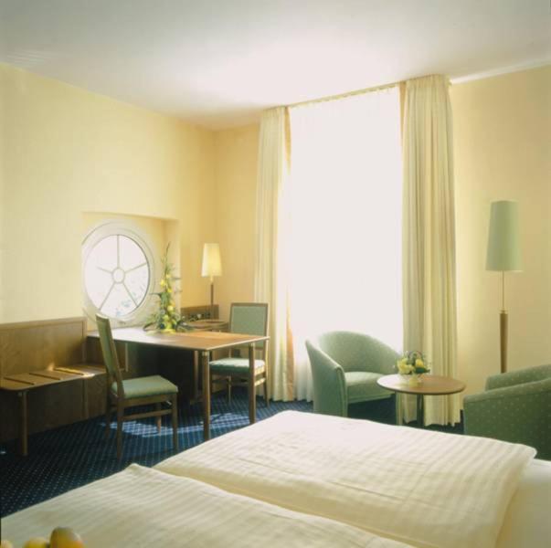 Victoria Hotel Μίντεν Εξωτερικό φωτογραφία